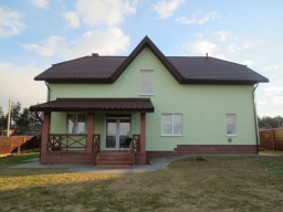 Коттедж в Юхновке